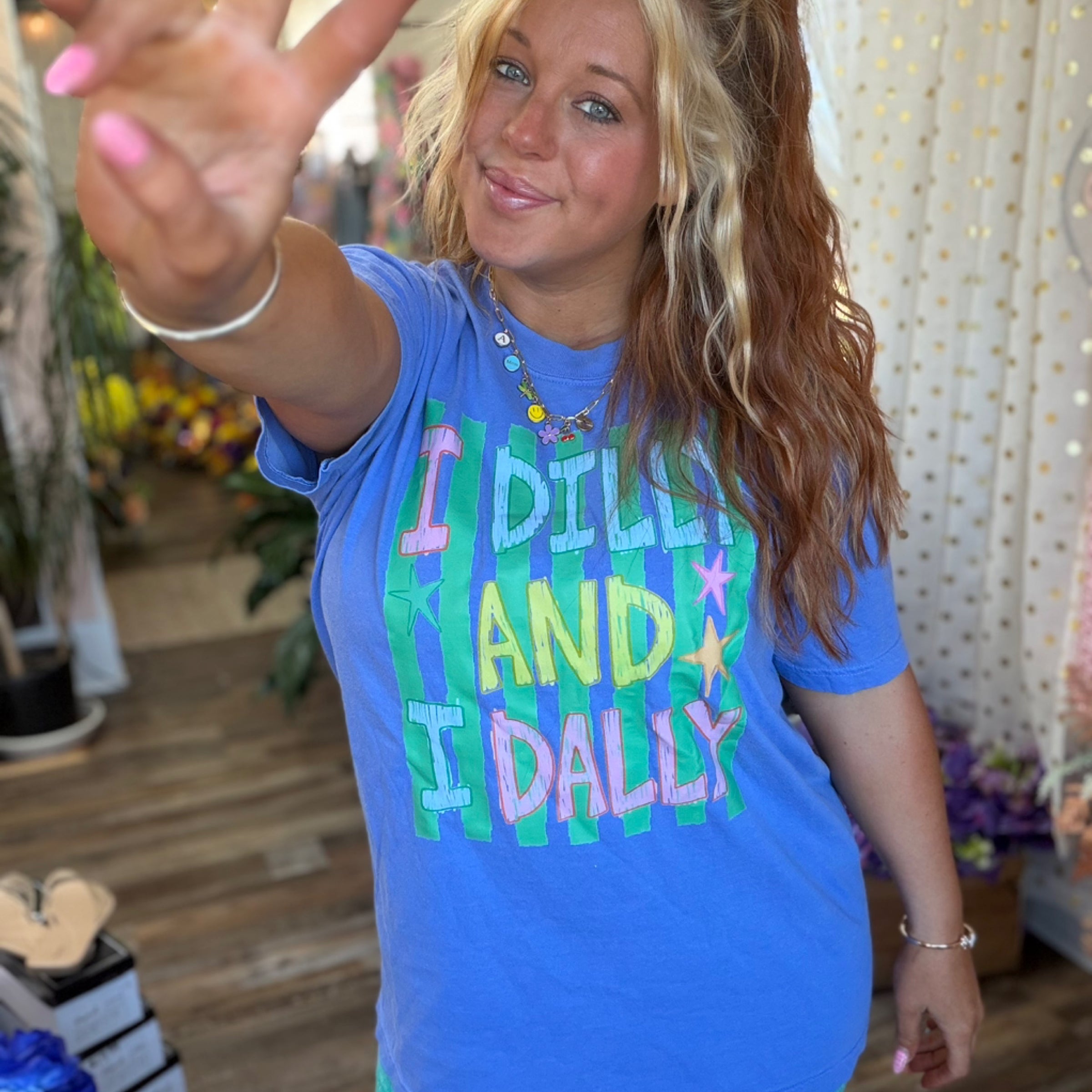 Dilly Dally graphic | IVYBLISSBOUTIQUE